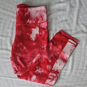 NWT RETIRED CVG Dye Hard Leggings Red